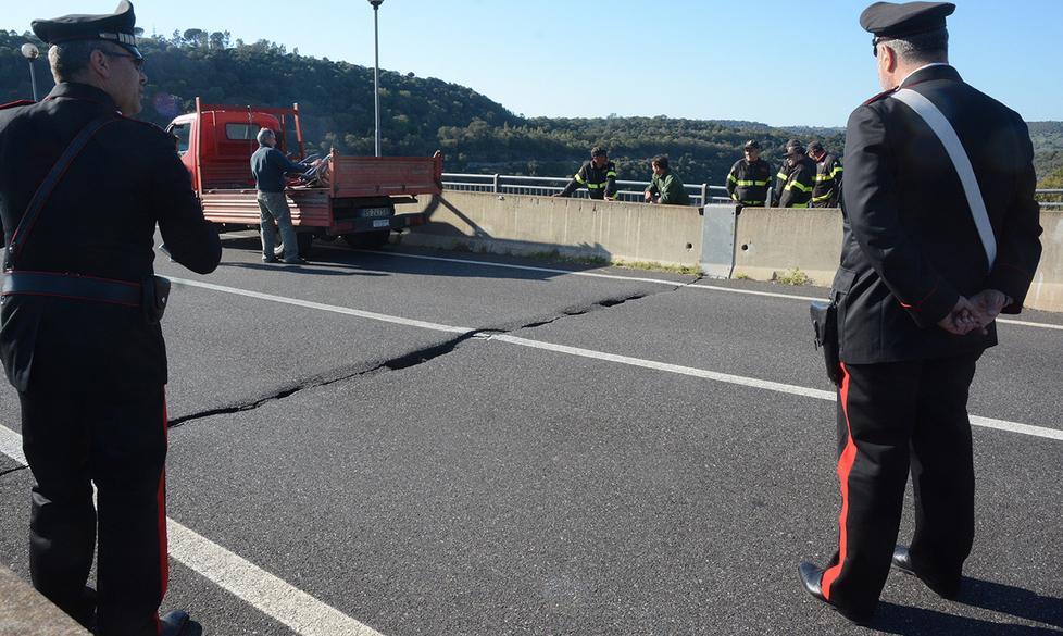 Vertice sul cedimento del ponte
