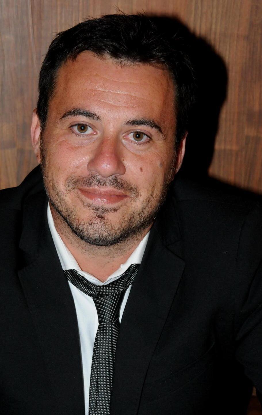De Luca lascia il Pd per il presidente Rossi 