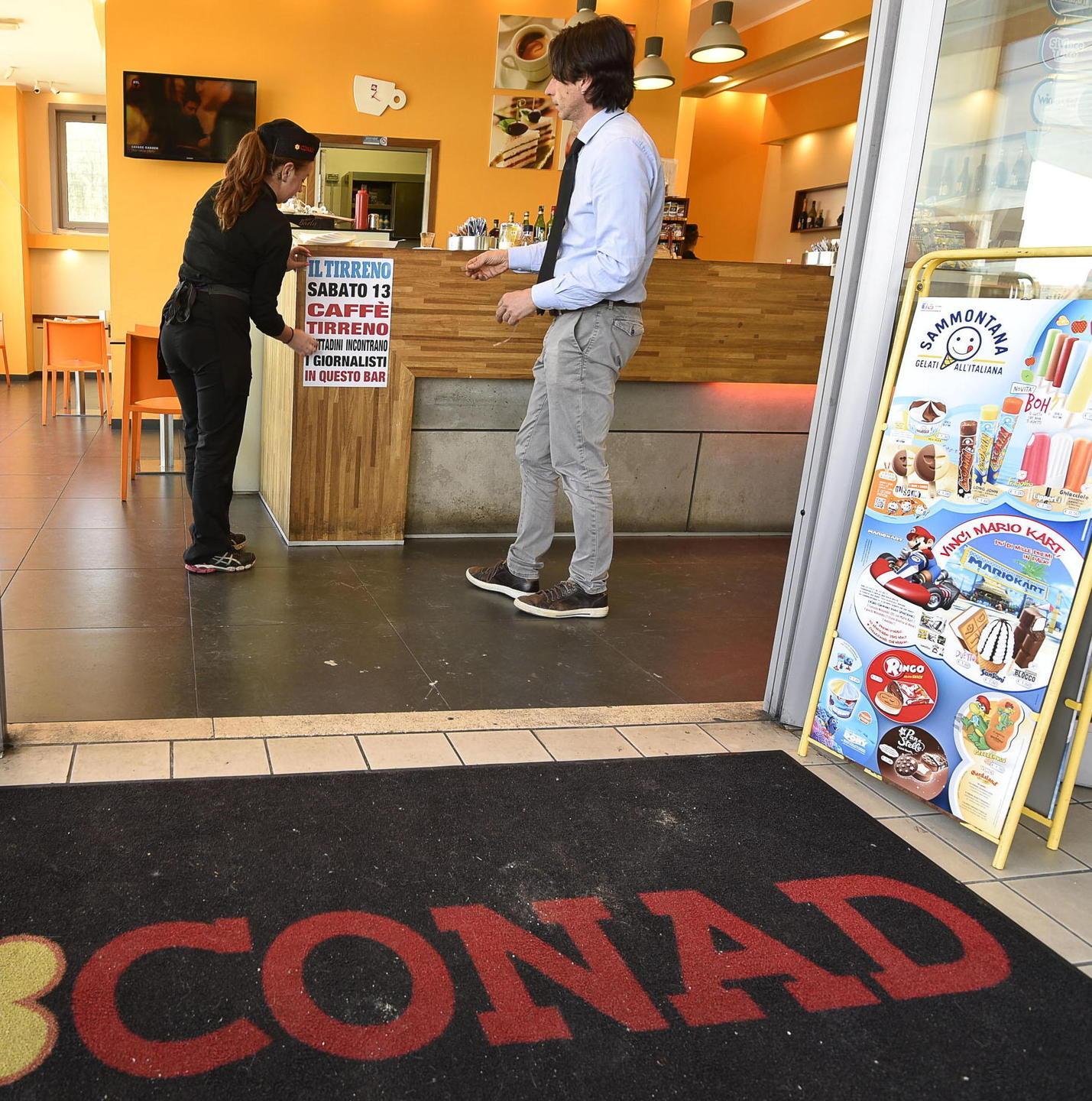 In via Preselle è caos?  Ne parliamo al Bar Illy  