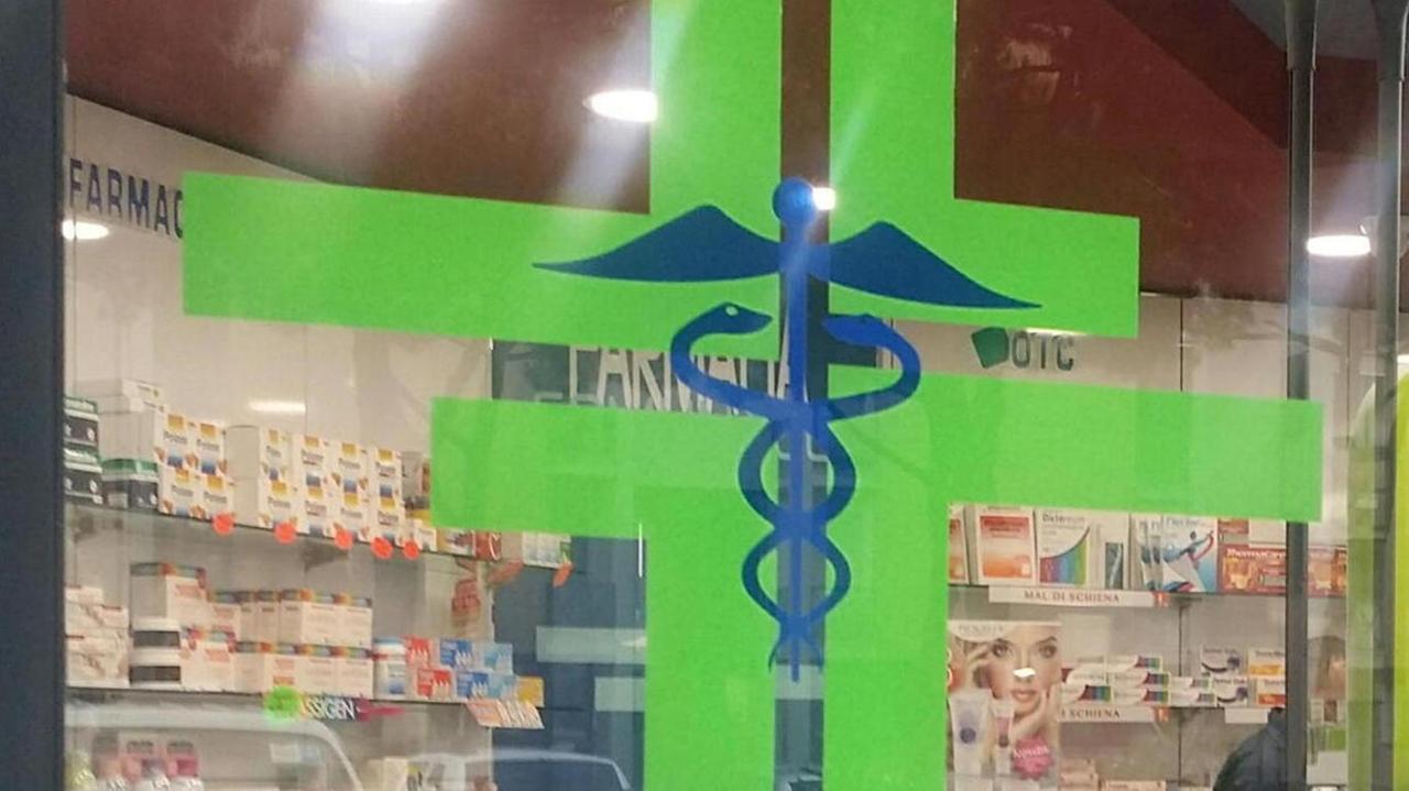 Quattro farmacie unite per beneficenza con “Giornata della raccolta del farmaco”