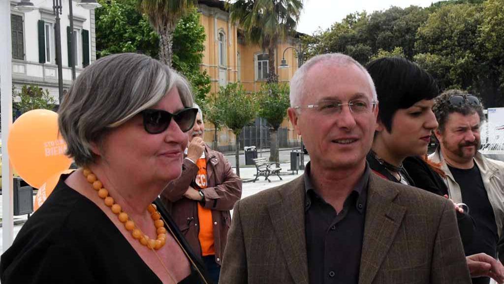48 candidati “sto con te” Arriva anche De Magistris