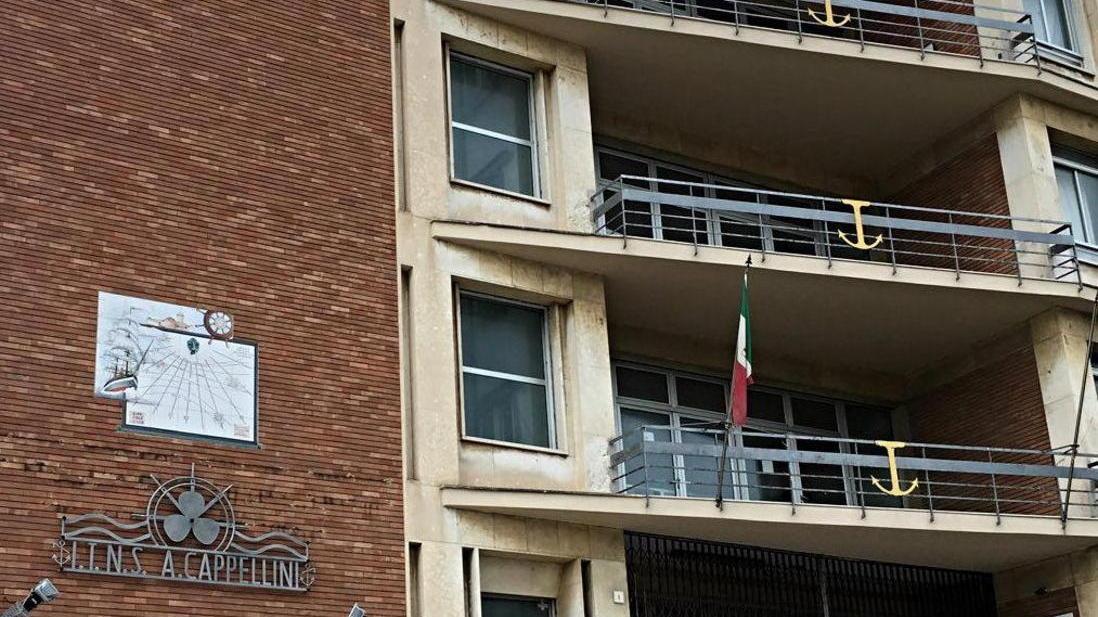 Furto al Nautico: rubati 7 computer dal laboratorio