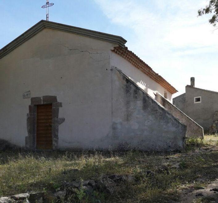 Passeggiata a Bono tra le chiese campestri