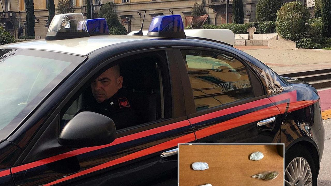 Droga, incastrati dalla madre di un coetaneo