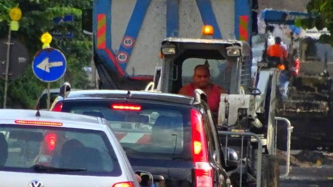 Riasfaltate le strade rotte dai lavori per la fibra
