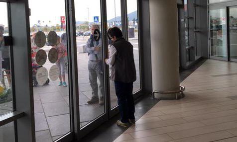 Riaperto dall’Asl il supermercato in cui c’erano i topi