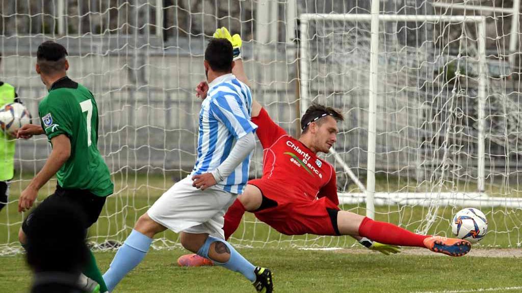 La Massese vince in rimonta e va in finale con il Savona
