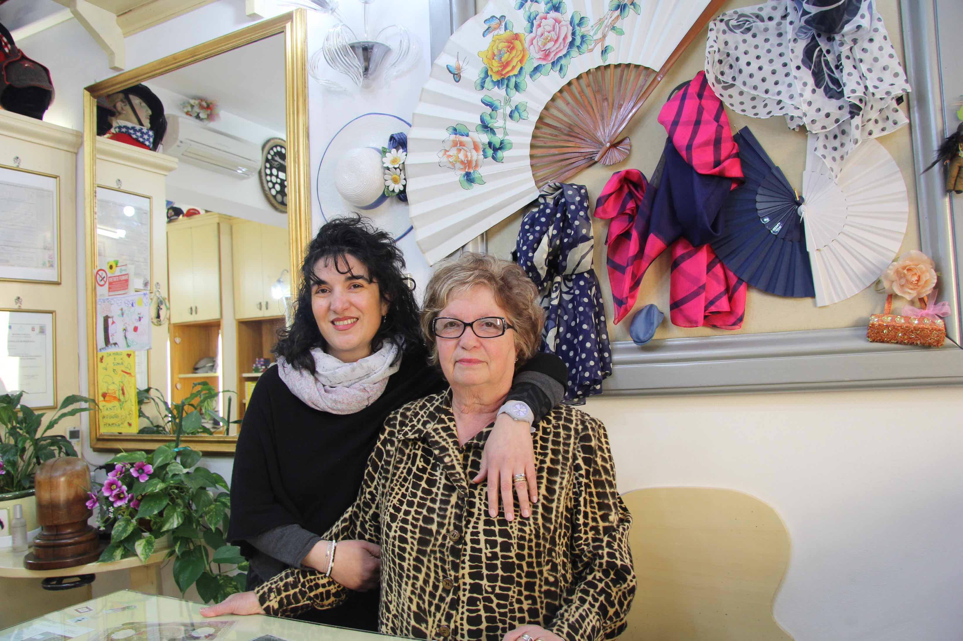 Fulvia Leone con Teresa Tulli (foto Batavia)