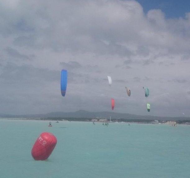 Beverino sull’onda del kitesurf 