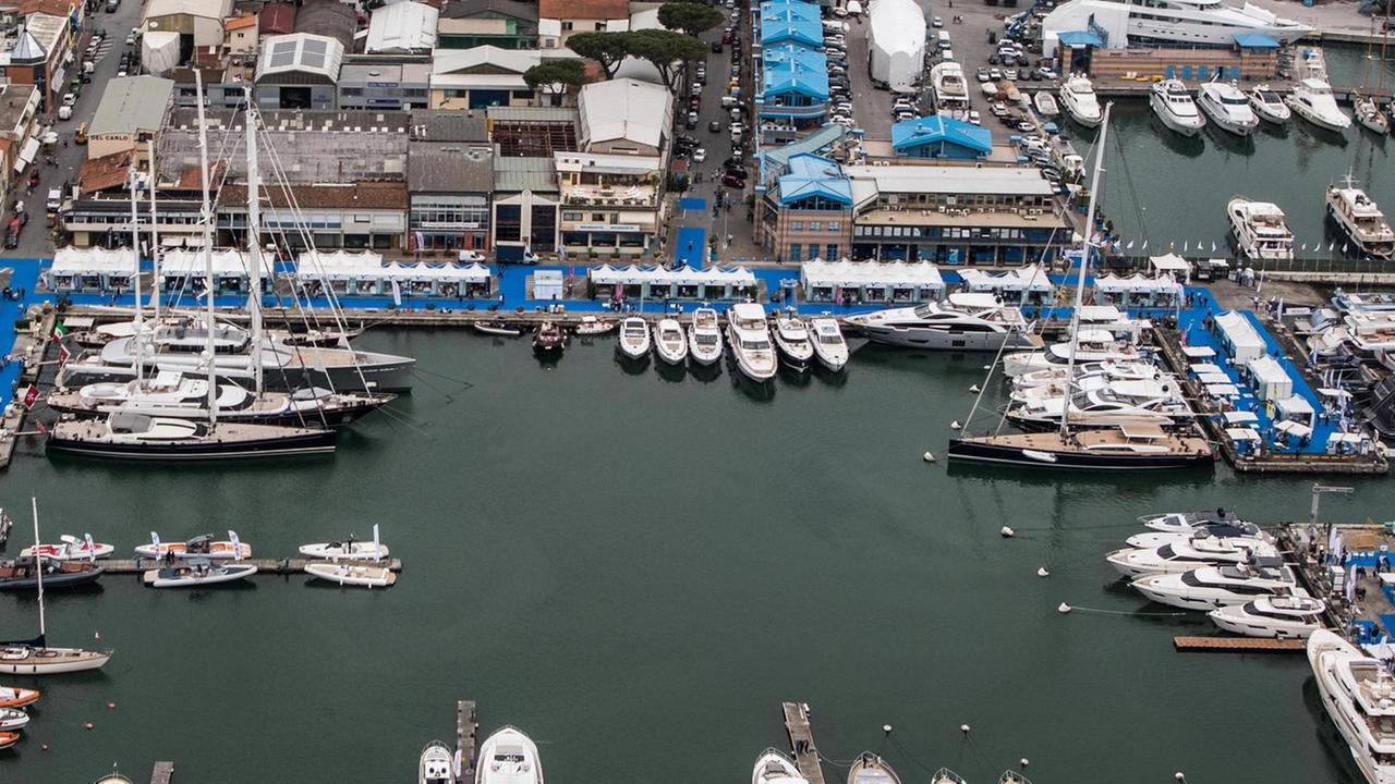 Il Salone 2018 si amplia nella darsena Viareggio