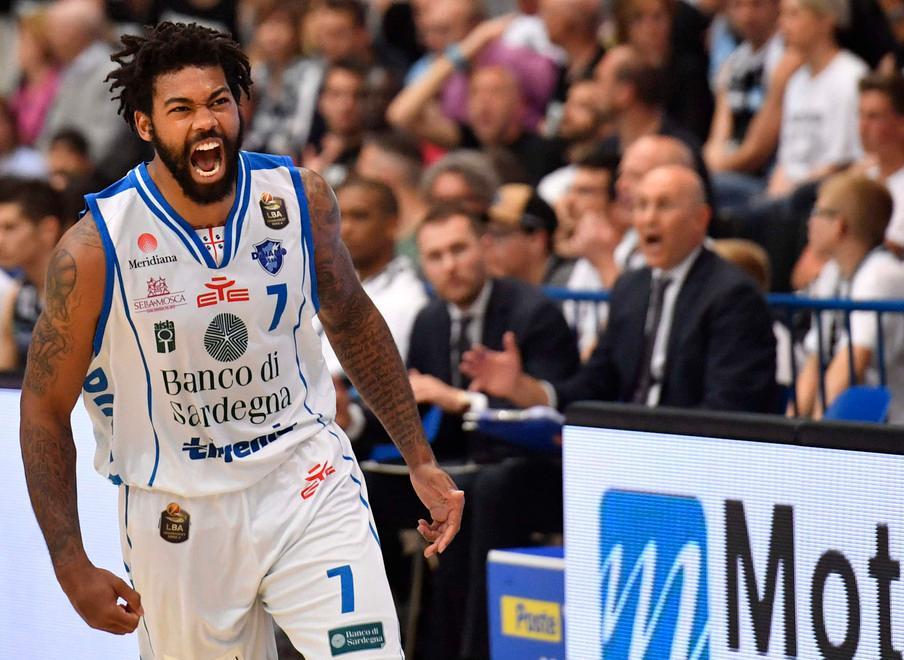 La Dinamo lotta ma non basta Ora è già con le spalle al muro 