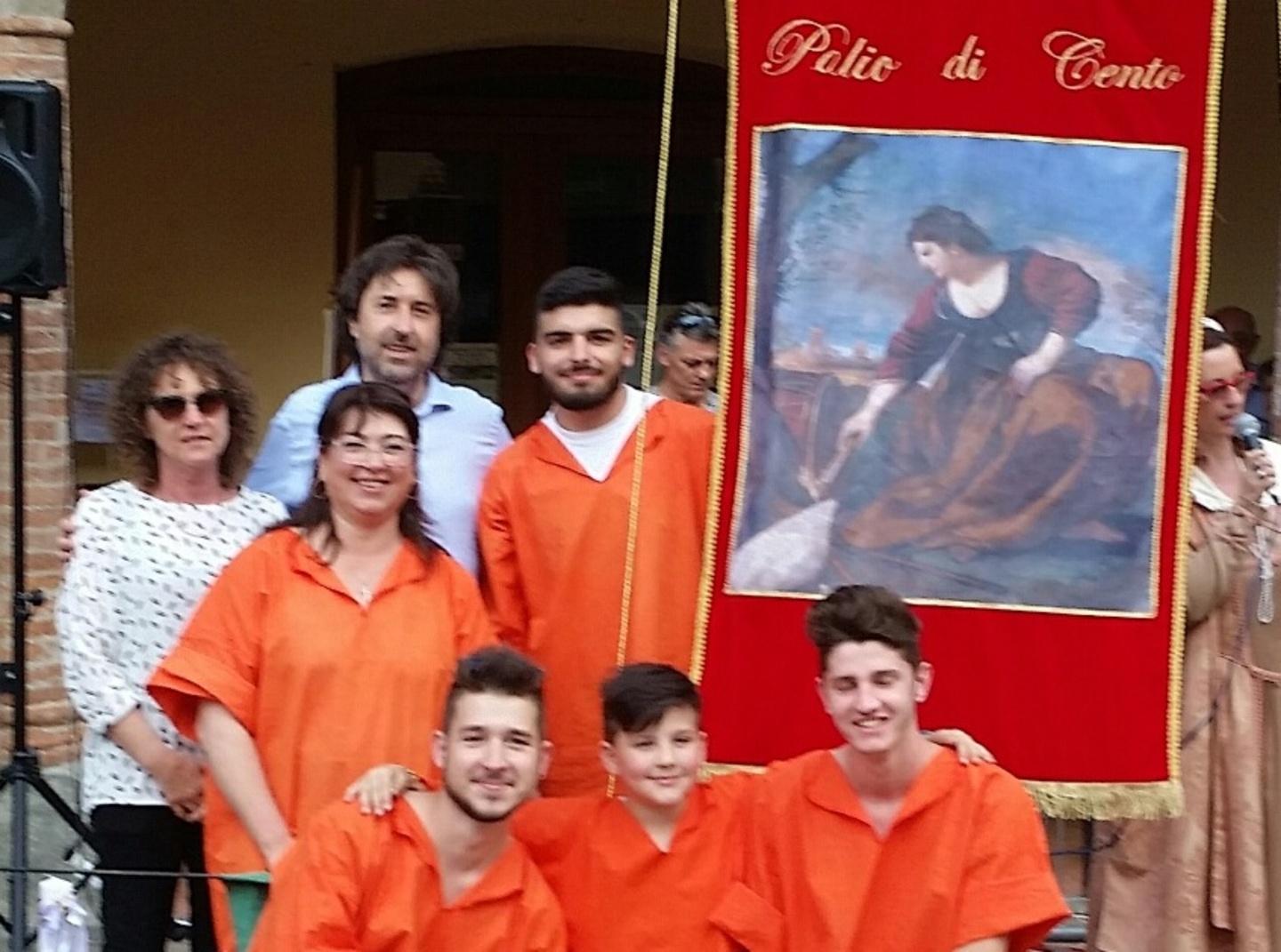 Il borgo di Pilastrello  vince il primo Palio di Cento