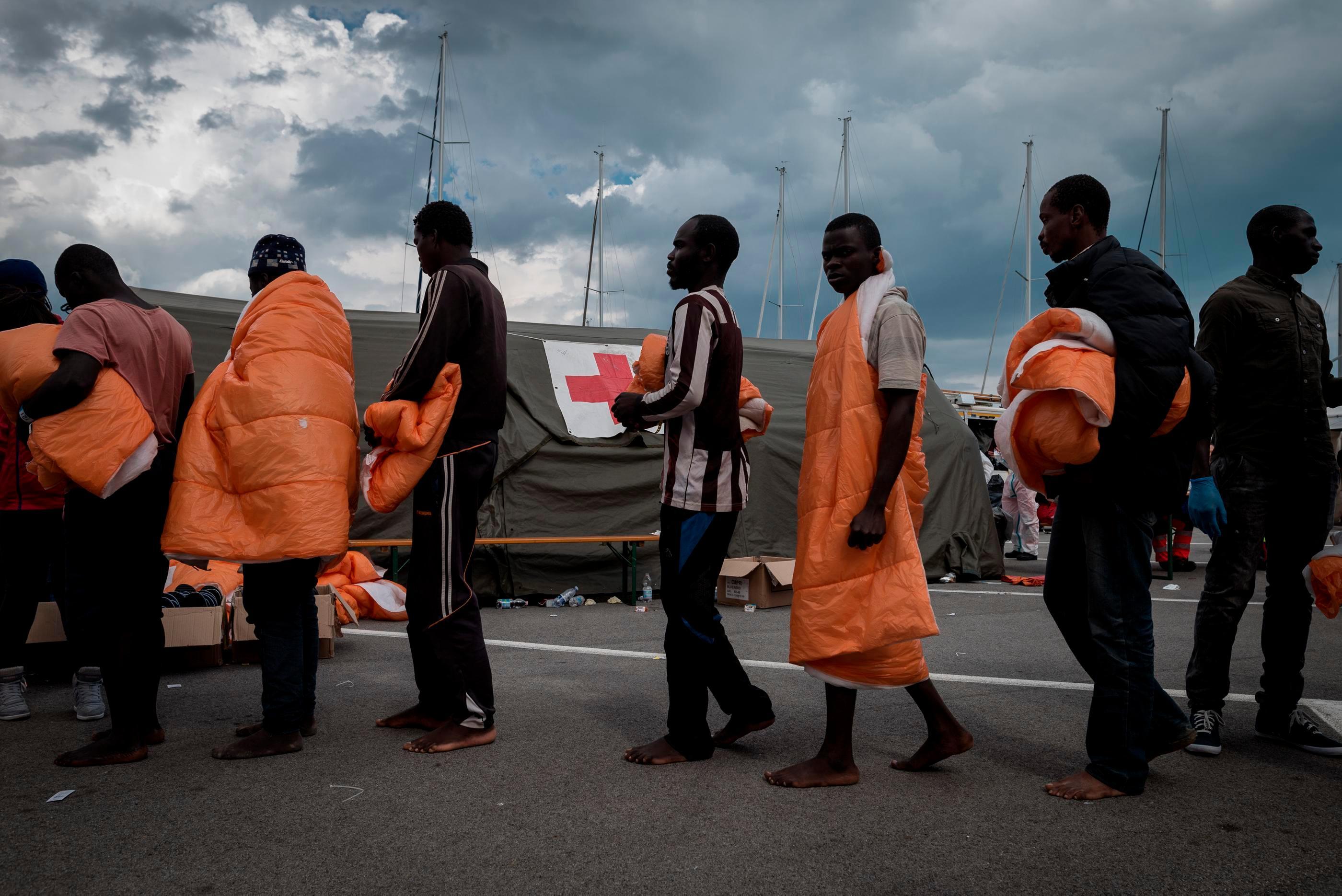 Migranti, la Sardegna frena sul centro rimpatri a Iglesias