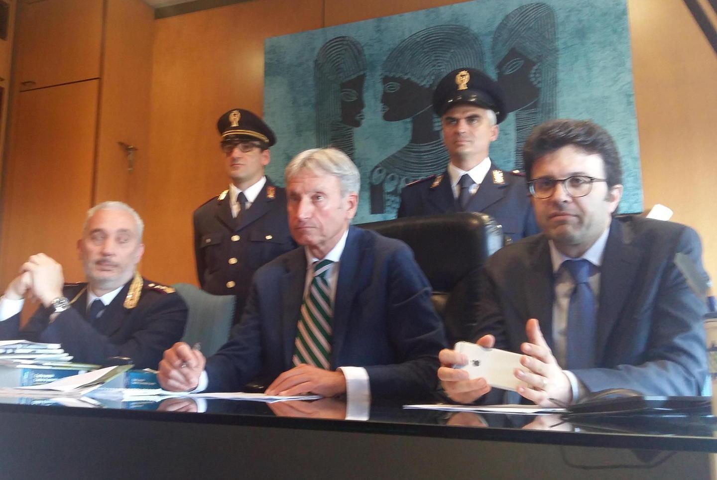 Arrestato l’uomo che sparò nel campo rom