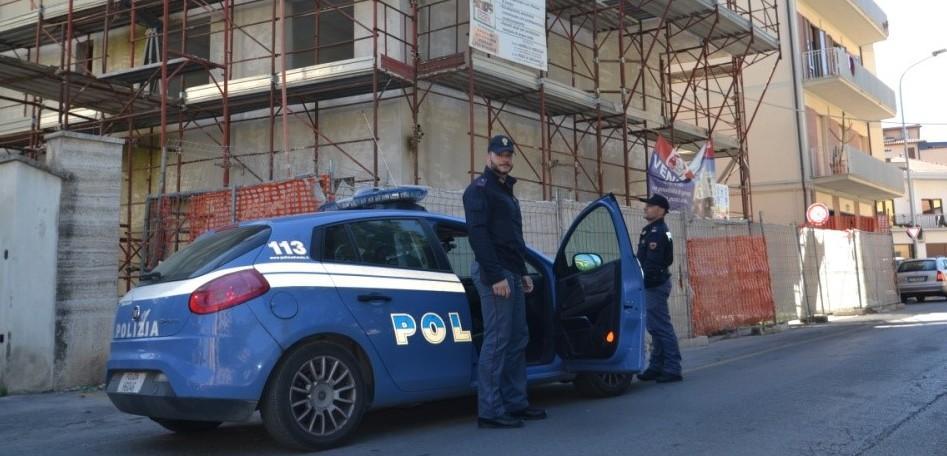 Doppio blitz al cantiere: denunce e bottino