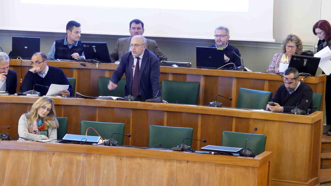 La sfiducia non passa L’assessore Ferri rimane in giunta