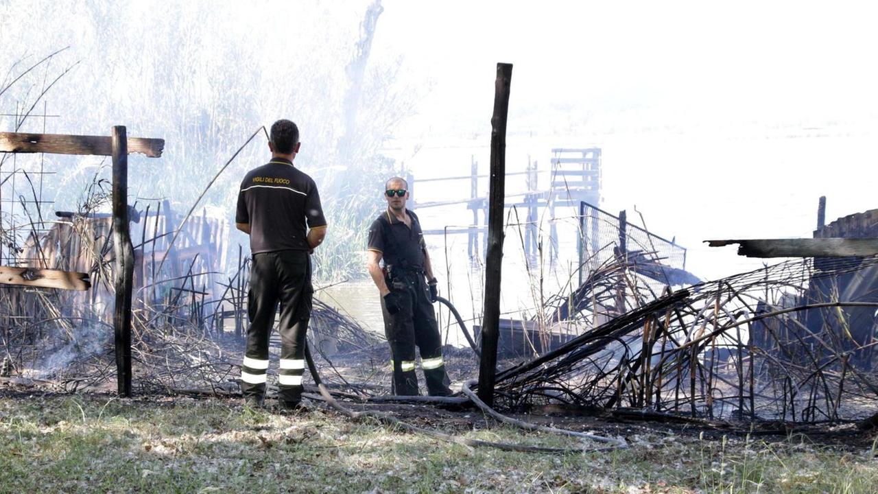 Fiamme al Teatro Puccini e in via Cimarosa