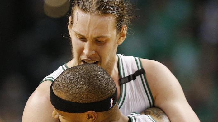 Nba: cleveland trova boston