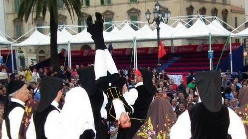 Cavalcata 2017, in piazza i balli della tradizione