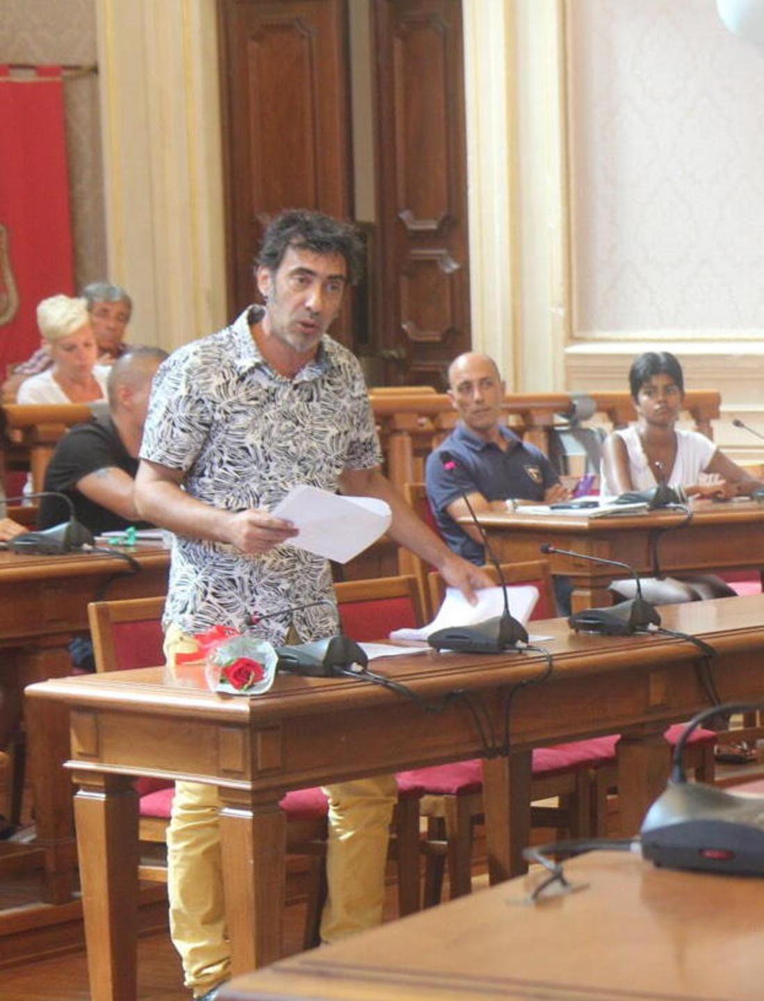 Per il consiglio scalda i motori un’ex grillina 
