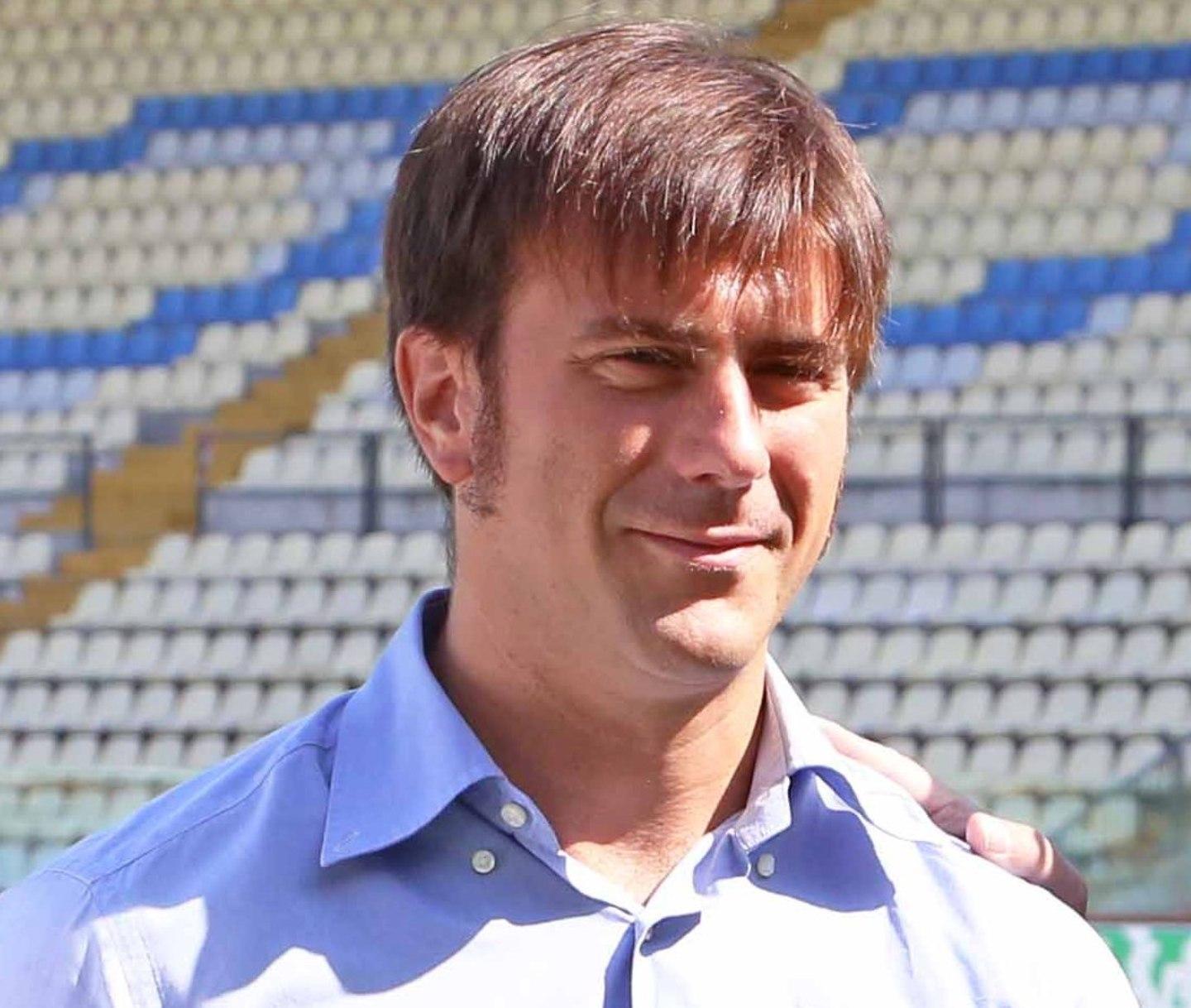 Il Pd: «Condizioni dello stadio non consone alla città di Modena» 