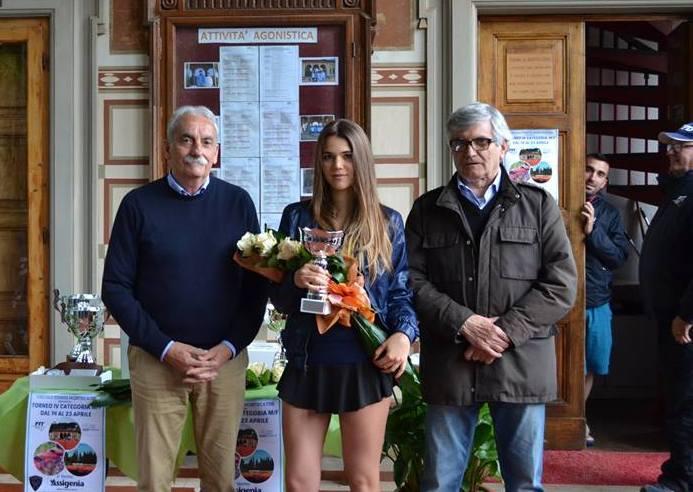 Le giovani gemelle del tennis hanno sconfitto l’anoressia  