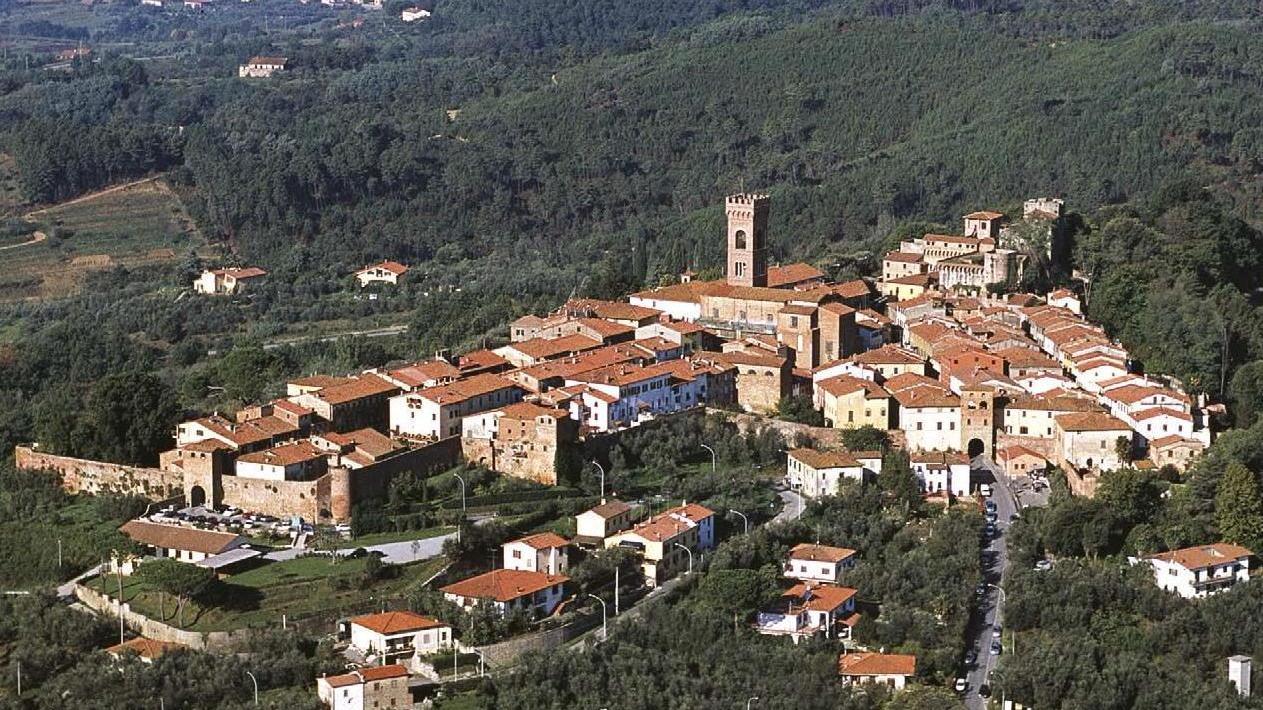 Il centro del paese come un salotto