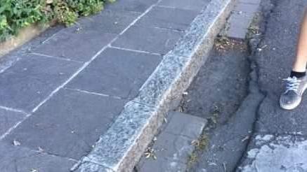 «Nuova pista ciclabile e le buche nel raccordo»