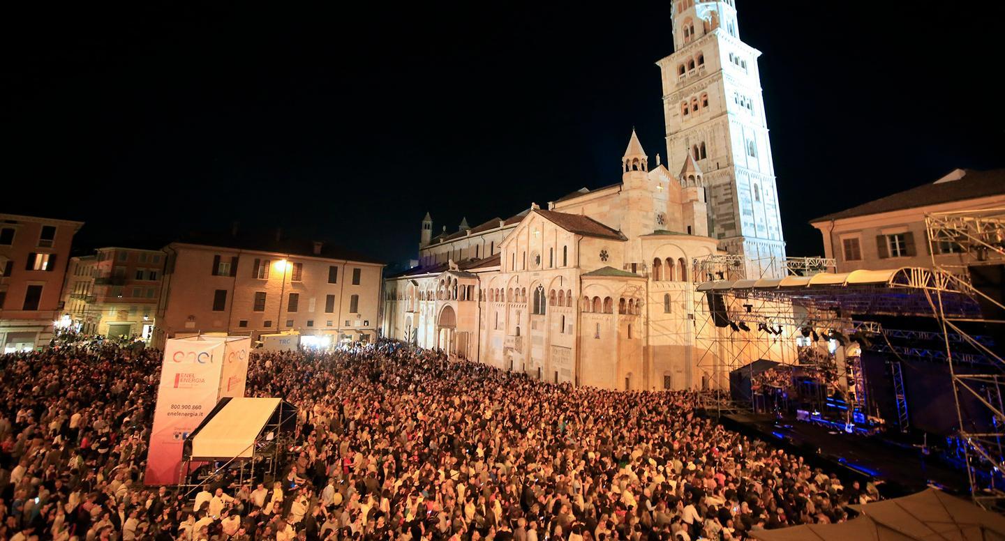 Il centro si trasforma: una Notte Bianca con più di 100 eventi 