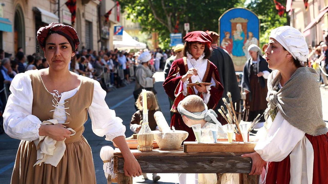 Palio di Fucecchio: la magia della sfilata con 1.200 protagonisti