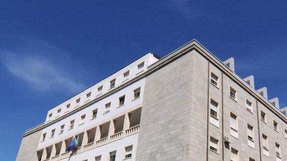 Violenza sessuale su minore, la vittima fa il nome dell’orco