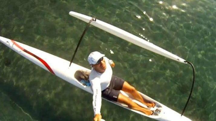 Al via la tre giorni con le canoe da spettacolo