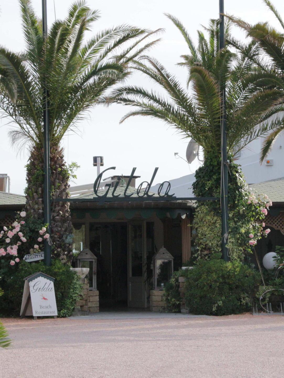 Manovre in spiaggia: il Forte Beach Club nel mirino del Gilda 