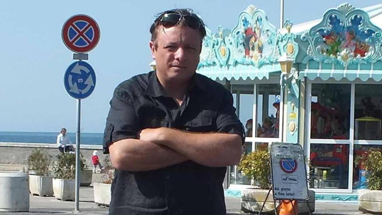 Alla Rotonda, lo sfogo: «D’estate regna il caos, grossi problemi di sosta»