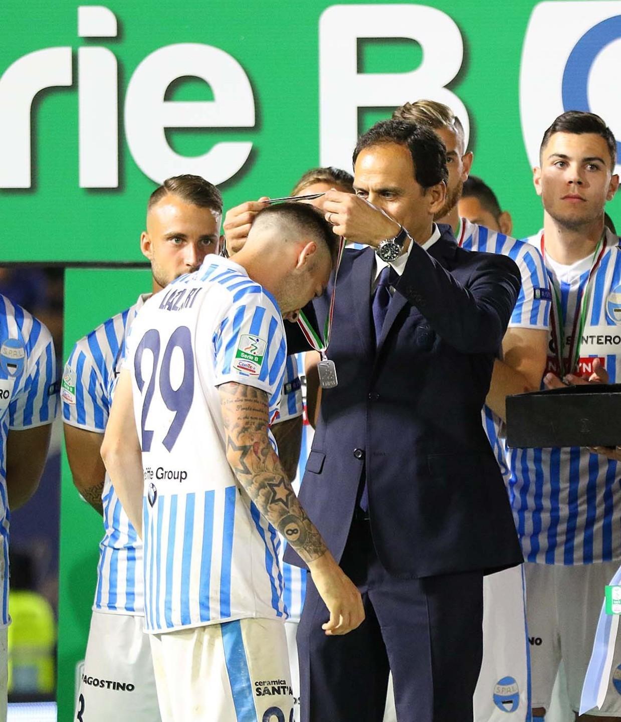 Il Cobra Zigoni   ribalta il Bari Spal nella storia 