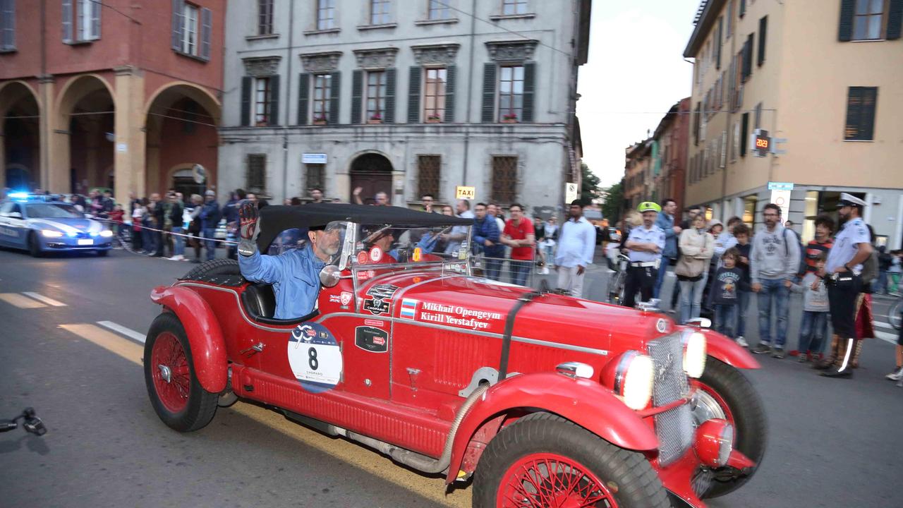 La Mille Miglia ha fatto tappa in città