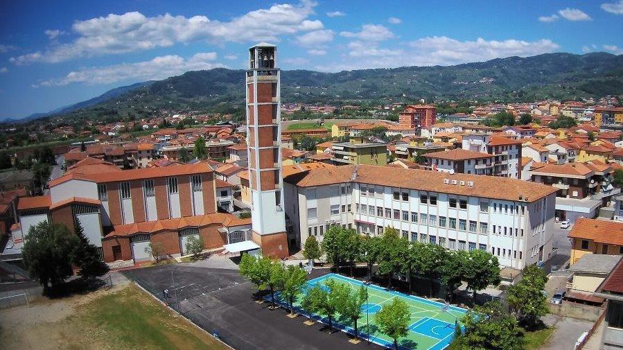Campo sportivo polivalente all’oratorio