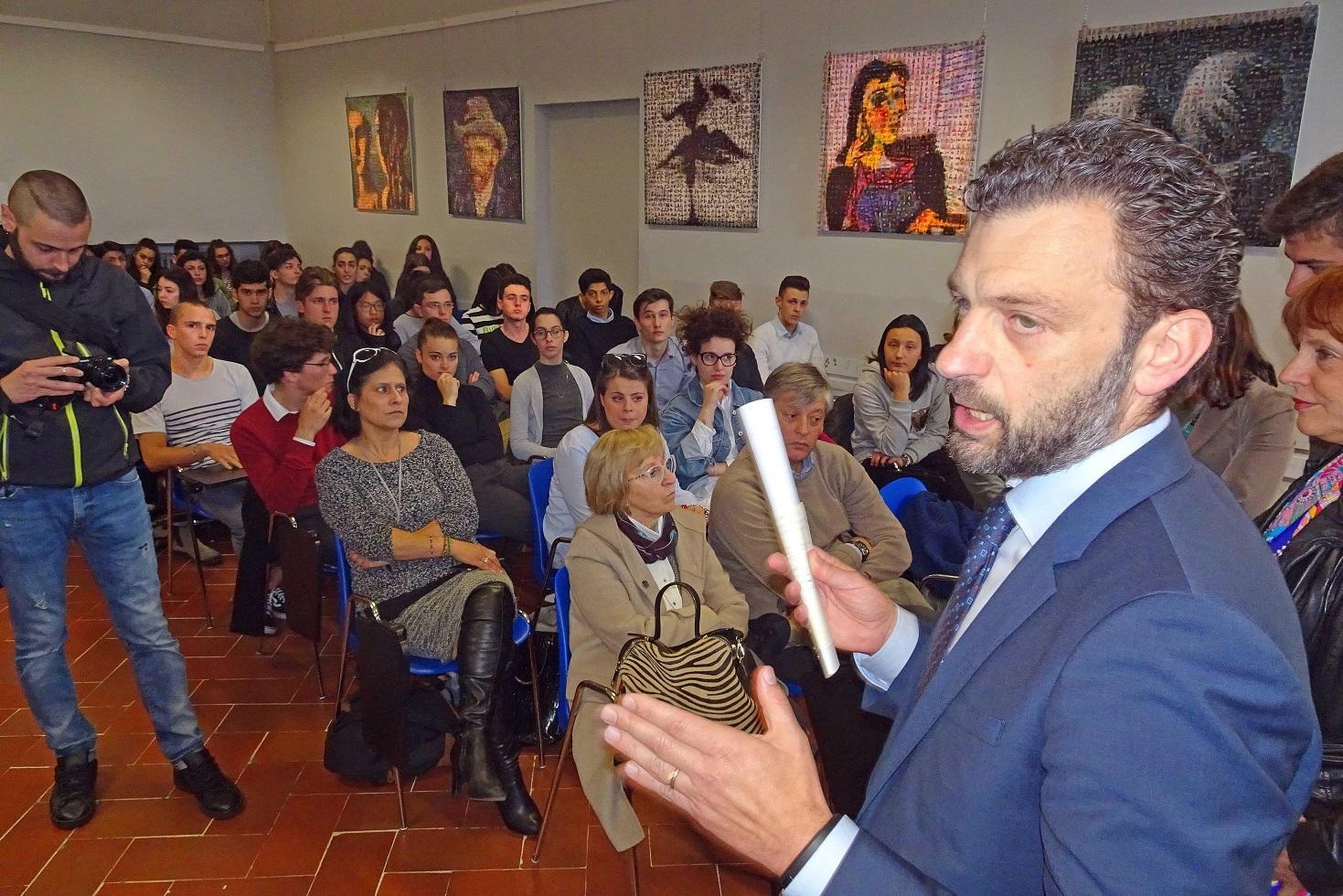 Il sottosegretario Gabriele Toccafondi al Petrocchi