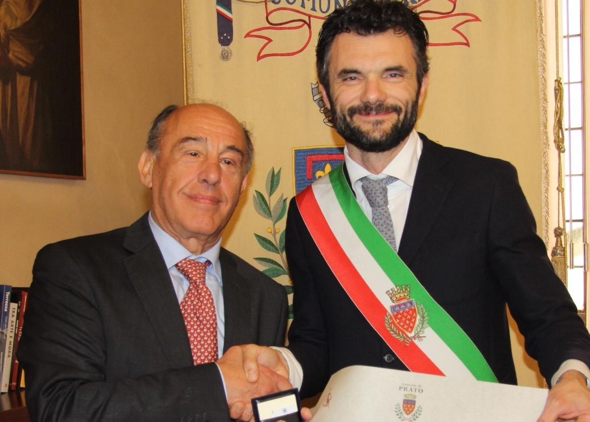 Gigliato d’oro al presidente Pisano