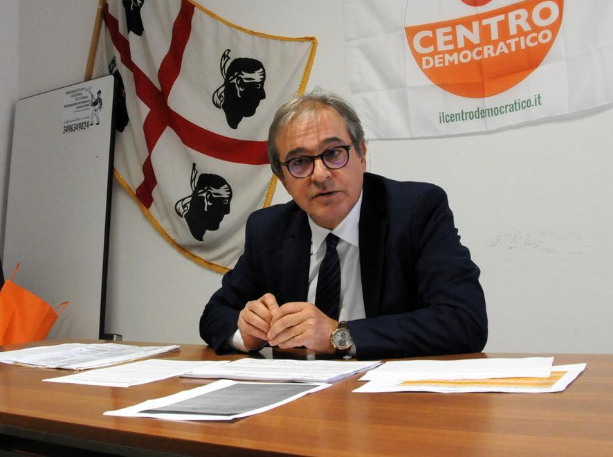 Il governo: «Sulle basi la trattativa è ferma» 