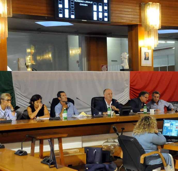 Accuse e insulti sul caso Ronchi: Rutili attacca Pucci 