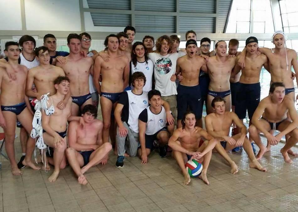 Pallanuoto, l’acqua toscana è amaranto 