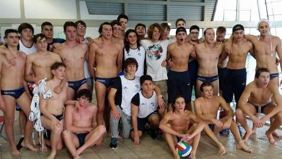 Pallanuoto, l’acqua toscana è amaranto