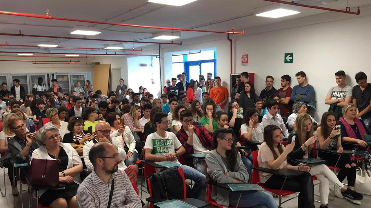La biblioteca Gronchi fa il tutto esaurito per il terzo compleanno