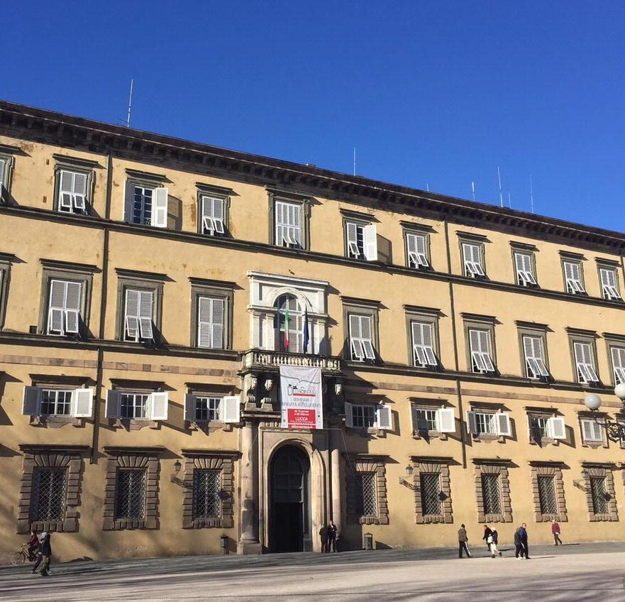 Manifestazione contro i tagli alla Provincia
