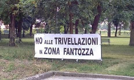 Striscioni contro le trivellazioni 