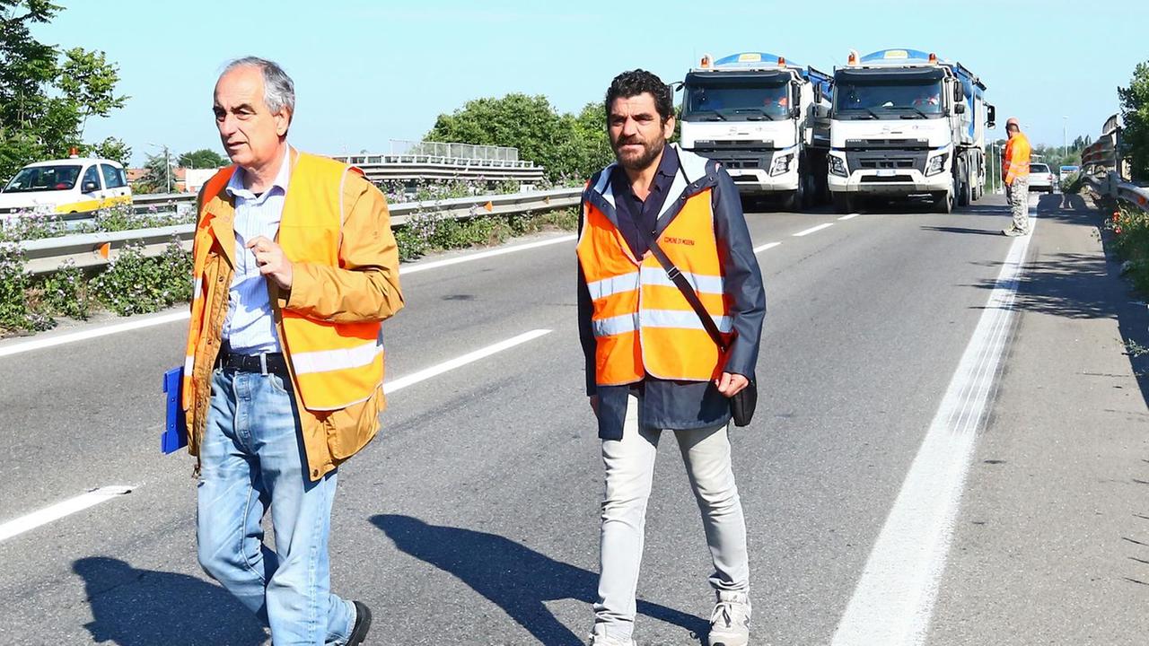 Il cemento si sgretola, ma il cavalcavia di Modena supera il collaudo