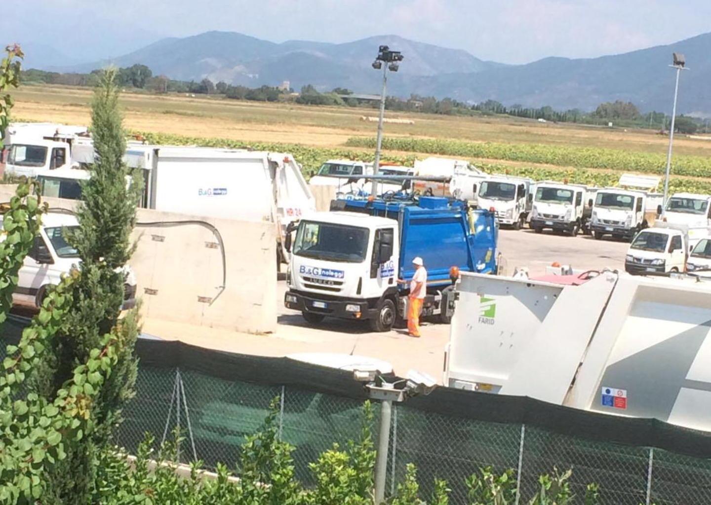 Esposto alla Procura per il deposito dei rifiuti 