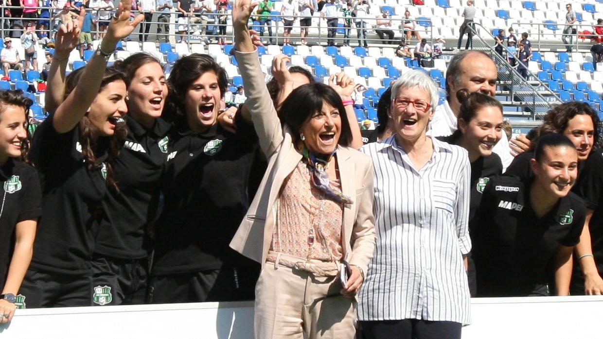 Festa per la promozione in A delle ragazze del Sassuolo