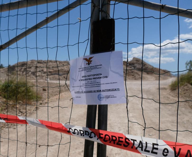 Procede l’inchiesta della Procura l’ex direttore resta in carcere